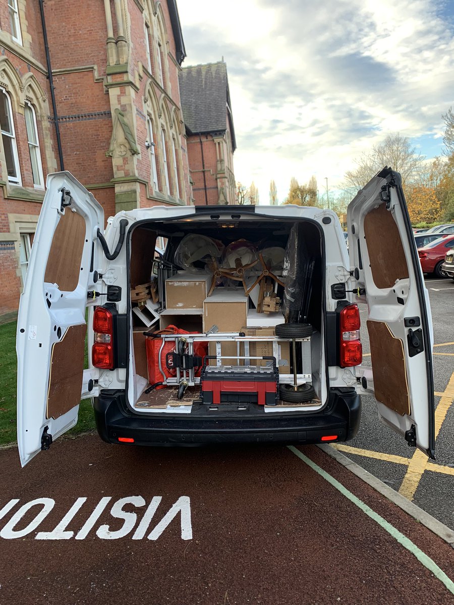 ArtDesignCHS's tweet photo. And weโre off! 60+ pieces packed and loaded. @mcrartfair here we come! #MAF21 #ManchesterArtFair #MoreArtNotLess #Art #OneCHS https://t.co/d0XEEjNvlU