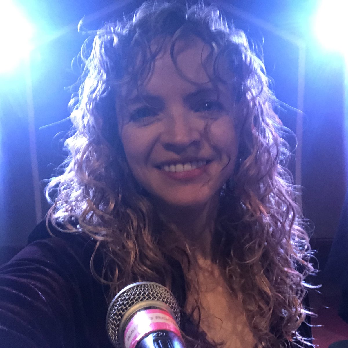 Howlcomedy1's tweet image. 🚨 TOMORROW NIGHT 🚨

We bring our uniquely warm and hilarious pro nights back to #Penarth!

Tickets via bit.ly/HowlNov20 or @PenarthCouncil website! 

Line up includes @ComComPod @NewyearBridgee @DonBiswascomedy and your MC @lornacomedy!

See you at The Paget Rooms 🎉!