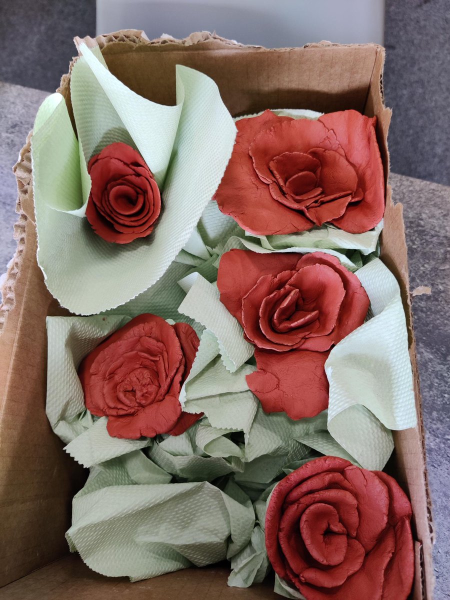 As #TransDayOfRemembrance approaches, one of our supported services in Manchester has taken part in a clay rose making session to mark the day. The roses will be painted in the colours of the trans flag 🏳️‍⚧️ #TransAwarenessWeek