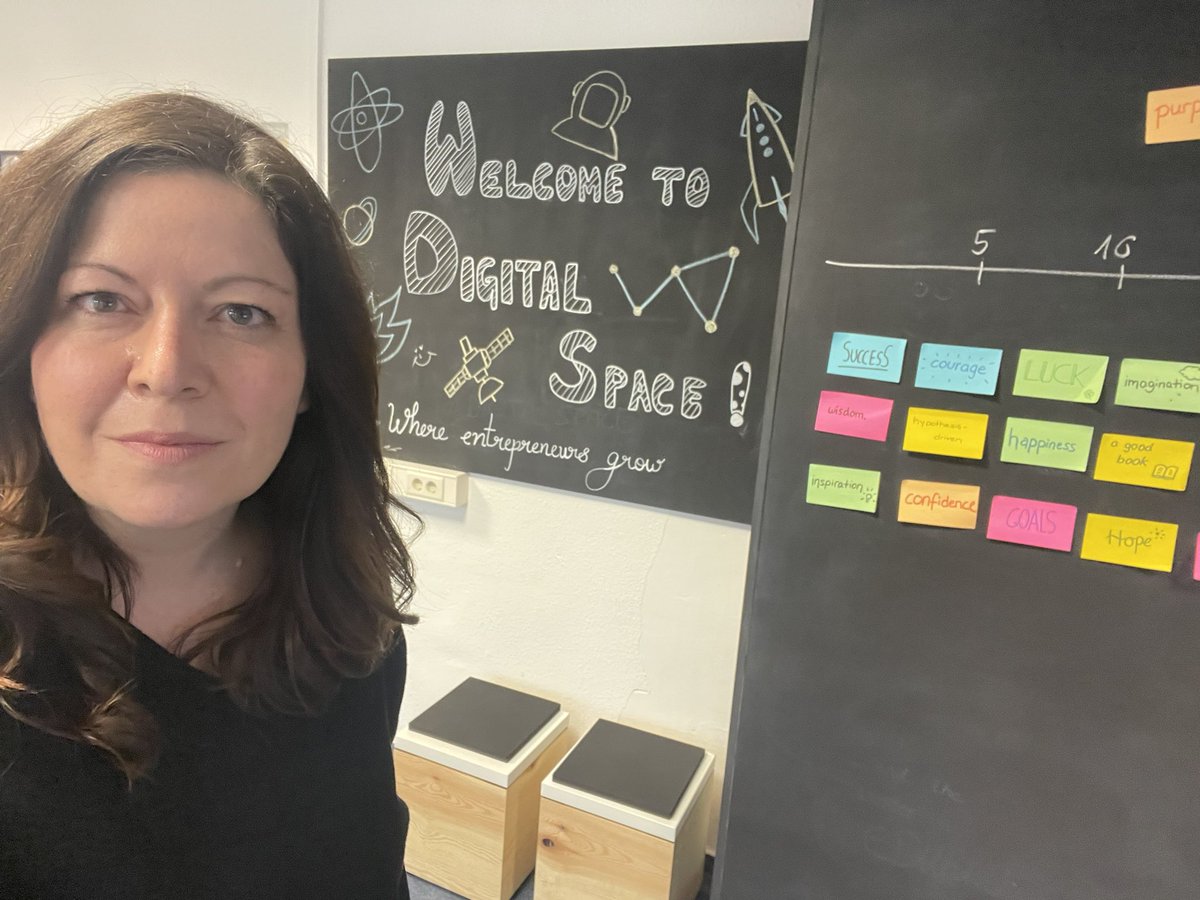 IlkaDekan's tweet photo. Gleich geht‘s (frisch getestet) los im HHL Digital Space zum #women #Entrepreneurship Day. Mein Ziel heute: anderen Frauen #Mut machen, ihren Weg zu finden und durchzustarten! https://t.co/XhqKvoNRkh