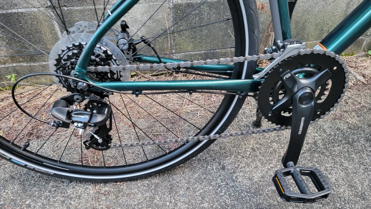 Bellt_'s tweet image. あまり乗らなかったQuick5君
運動不足を感じている友人に譲ることになりました。

別れを惜しみつつ3時間かけてしっかり磨き上げました。

新しいご主人様にも自転車の楽しさを教えてあげてね🚴

#cannondale 
#quick5