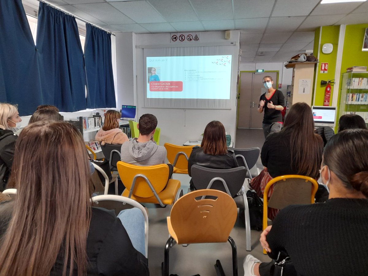 Lycée Régional Parc Saint Jean tweet media