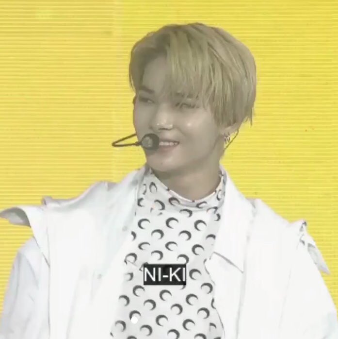 he’s glowing 🥺 #NI_KI #니키