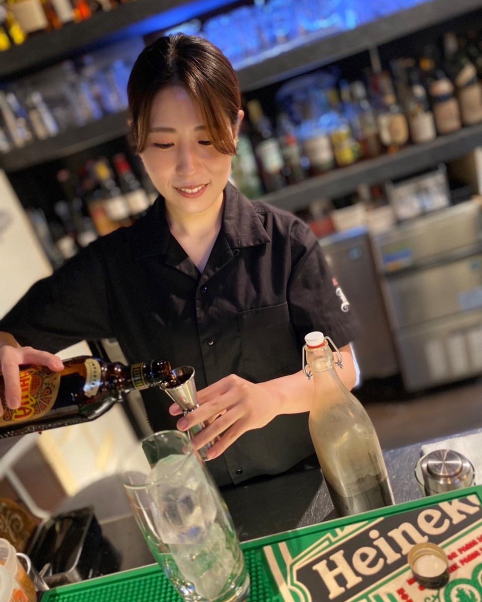 LitBar2's tweet photo. こんばんは！Bar Litです！

今夜は若奈います！

週末金曜に若奈と楽しいお酒飲みませんか？笑

お待ちしております！

#埼玉
#春日部市
#春日部西口
#Bar
#フランス料理
#パスタ
#ステーキ
#煮込み
#ブイヤベース
#ブッフ・ブルギニヨン
#スイーツ
#スコッチ
#バーボン
#ワインバー
#デート https://t.co/GChPMy0oTc
