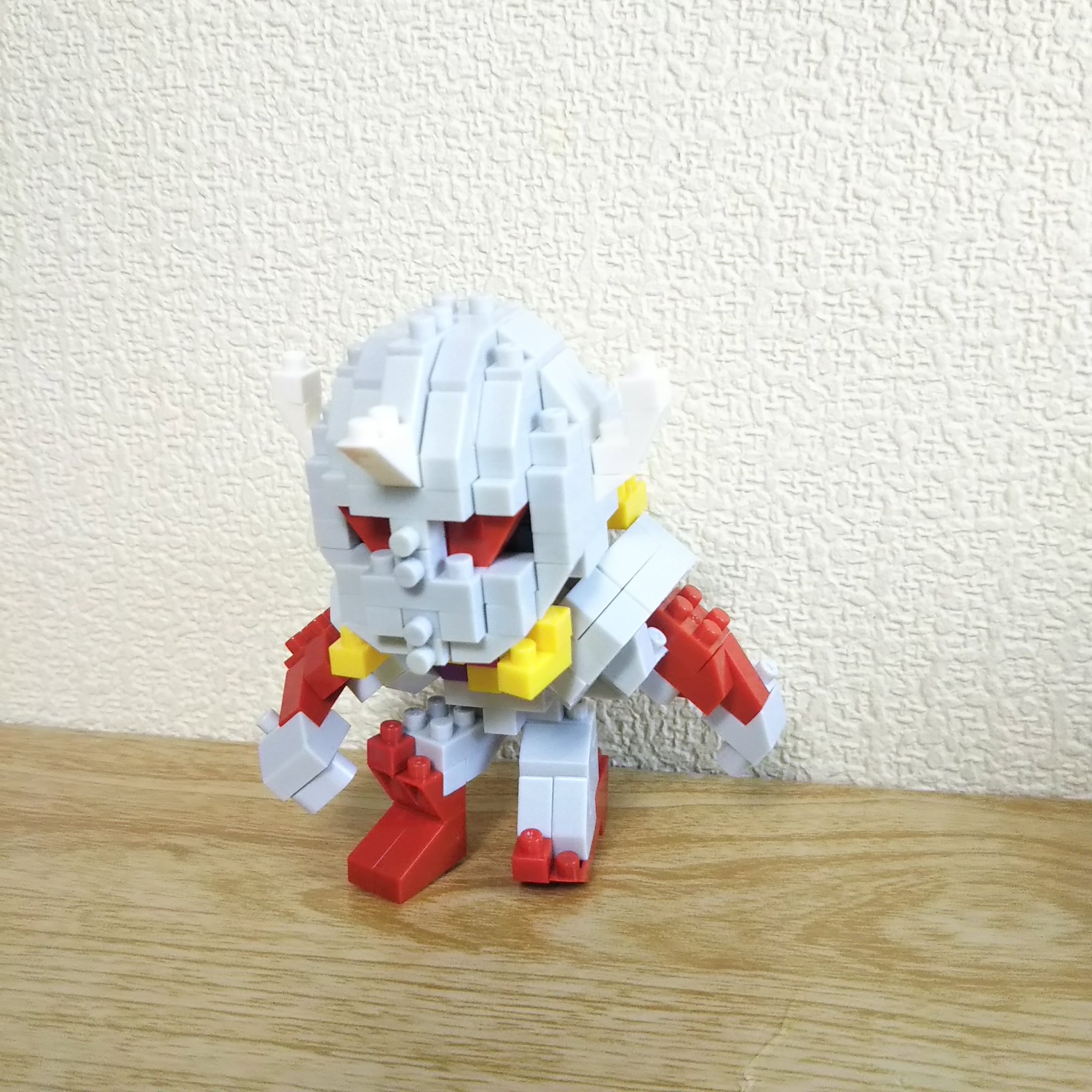 まぁ つ ナノブロックで悪魔将軍を作成 私オリジナル 悪魔超人たちよ いつでもお前たちの安住の地に戻るがいい この私 悪魔将軍の中にな 組み替えずに地獄の断頭台も再現可能 結構出来が良いので 販売してほしいレベル ナノブロック