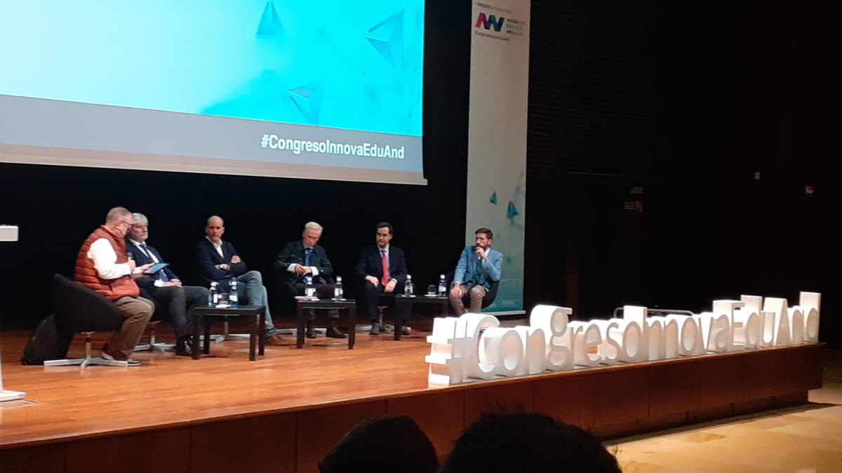 ¿Cómo podemos construir la escuela del futuro? <a href="/cepmalaga/">CEP de Málaga</a> <a href="/jmcriado/">Juan Manuel Criado</a> <a href="/Mjbueno14/">María José Bueno</a> <a href="/M_Mar_Gallego/">Mª del Mar Gallego</a> <a href="/FormacProfAnd/">Servicio de Planes de Formación</a>