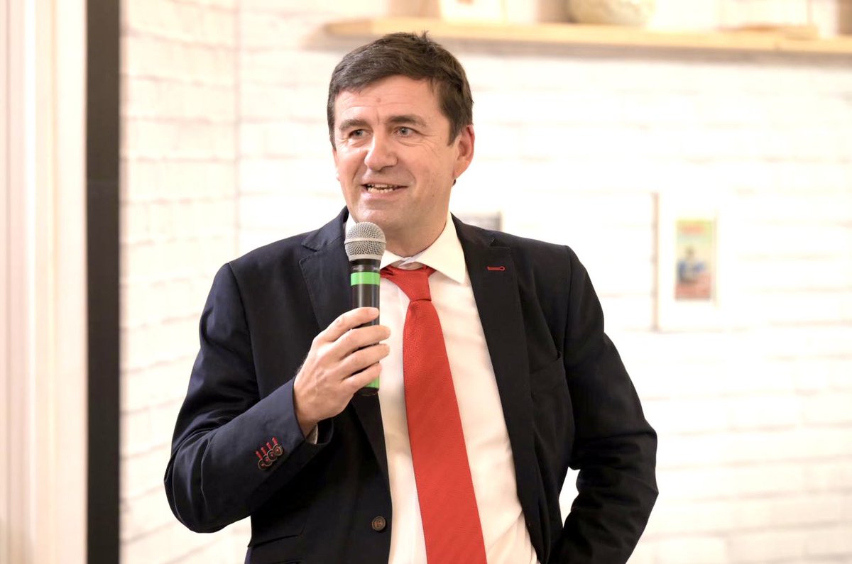 Coca-Cola EP France (@cocacolaep_fr) on Twitter photo François Gay-Bellile, PDG de <a href="/CocaColaEP_FR/">Coca-Cola EP France</a> :
« Nous ne pouvons pas imaginer mener notre activité avec des équipes qui ne seraient pas le reflet de la société »
#inclusion #diversité #teamcocacola François Gay-Bellile, PDG de <a href="/CocaColaEP_FR/">Coca-Cola EP France</a> :
« Nous ne pouvons pas imaginer mener notre activité avec des équipes qui ne seraient pas le reflet de la société »
#inclusion #diversité #teamcocacola