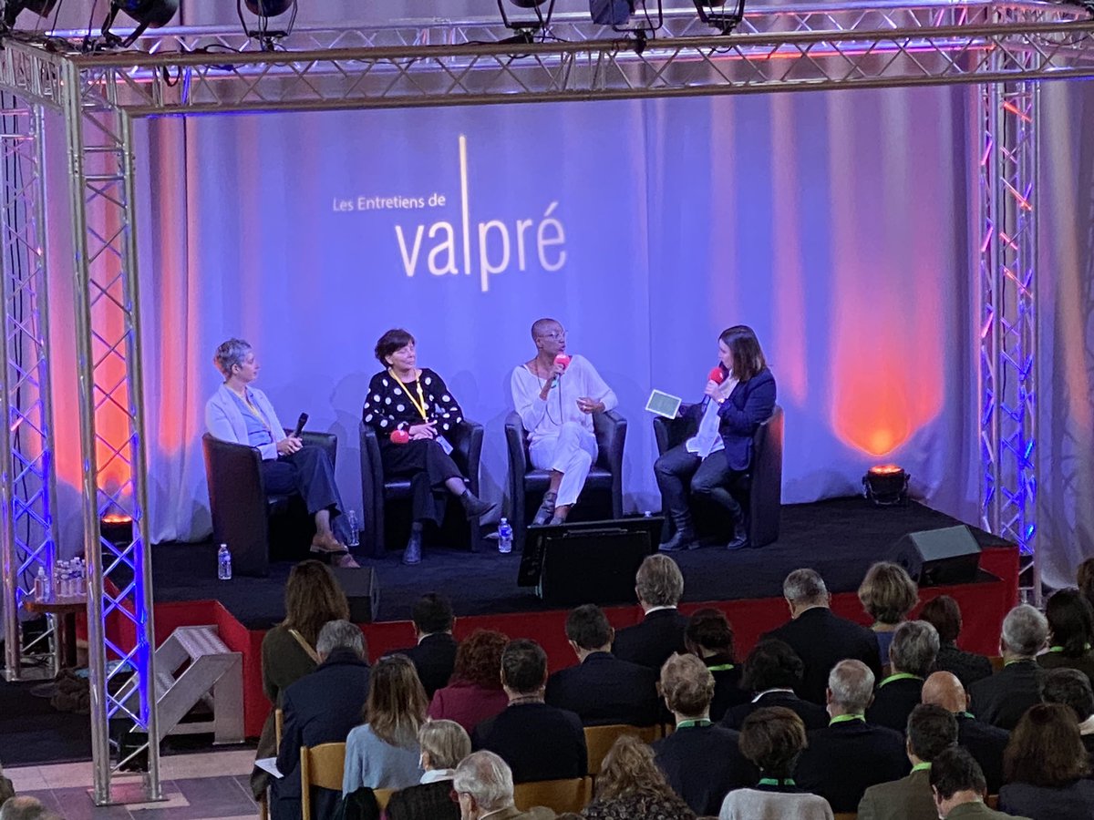 Quand on parle courage des femmes lyonnaises … 2 femmes  “tailleurs de pierre” au service des jeunes : Blandine Chateau  donboscolyon.org et sœur Amélie, festivalRise Up #edv2021