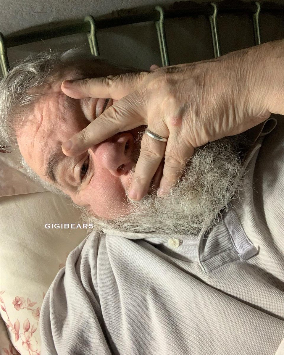 Gigibear5Gigi's tweet photo. Io ci provo ad alzarmi ma voi preparate il caffeβ-ok Iβll get up but you make the coffee #bear #beard #daddybear #friday #wakingup #coffee #bearlife #bearstyle #bearface #bearlover #bearpower #bearfan #bearbody #bodypositivity #thinkpositive #gay #bringhappiness #ageisjustanumber https://t.co/vHaBfgwWf2