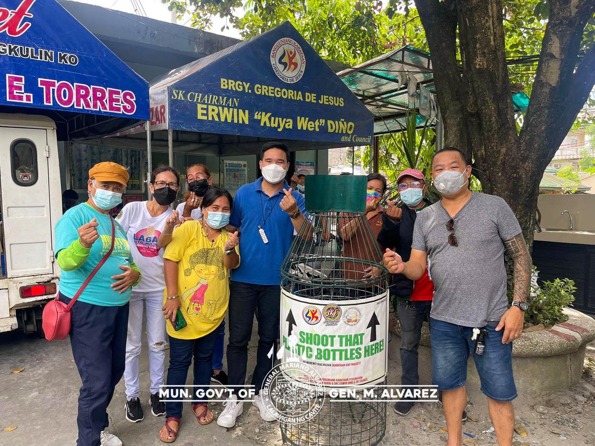 LGU_GMA's tweet photo. [BET NG VET PROGRAM, UMARANGKADA SA BARANGAY GREGORIA DE JESUS]

Maging responsableng "furr parent" Pabakunahan ang inyong pet! 

#SerbisyongMayPuso
#BETngVET
#AntiRabiesVaccine https://t.co/43SxDU9Z2D