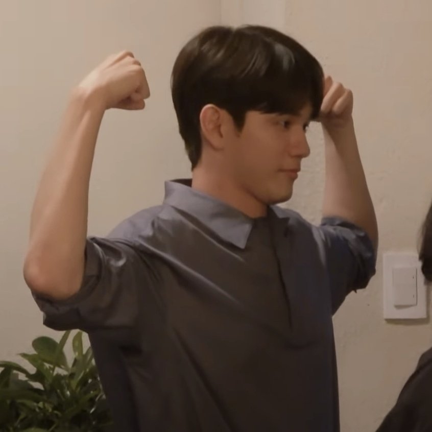 0hMy0ng's tweet photo. 💪🏻💪🏻
#옹성우 #OngSeongwu #인생은아름다워 #LifeisBeautiful https://t.co/YExn5aEik1