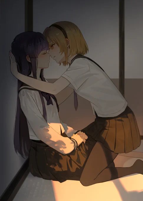 在昏暗房间里第一次尝试接吻
#さとりか 