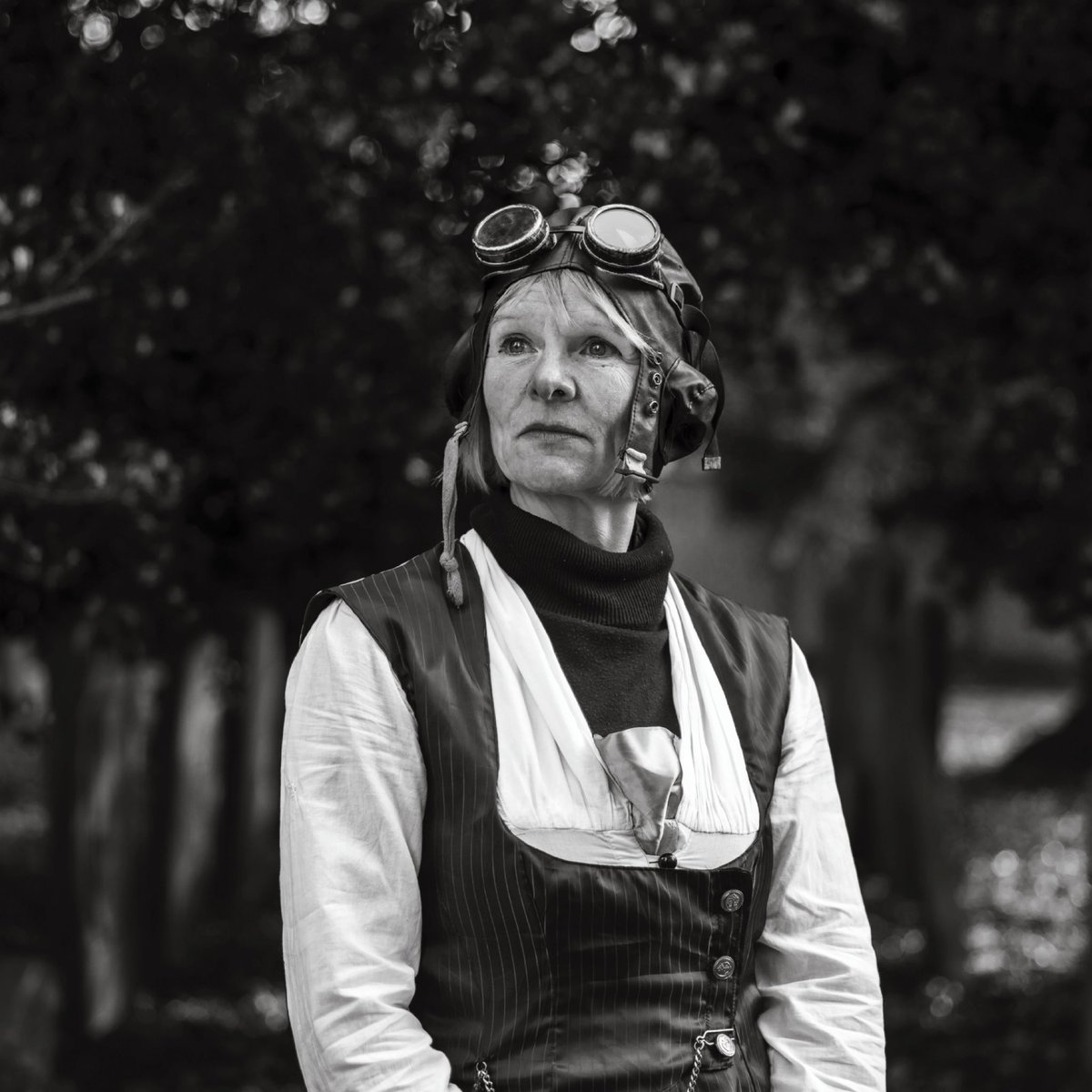 Rhubarbtheatre's tweet photo. Irene the inventor captured on the #hasselbad in #holbeach by the wonderfully talented Steven Hatton from @ElectricEggUK #timemachine #streettheatre @TransportedArt https://t.co/PcPNucZ1W1