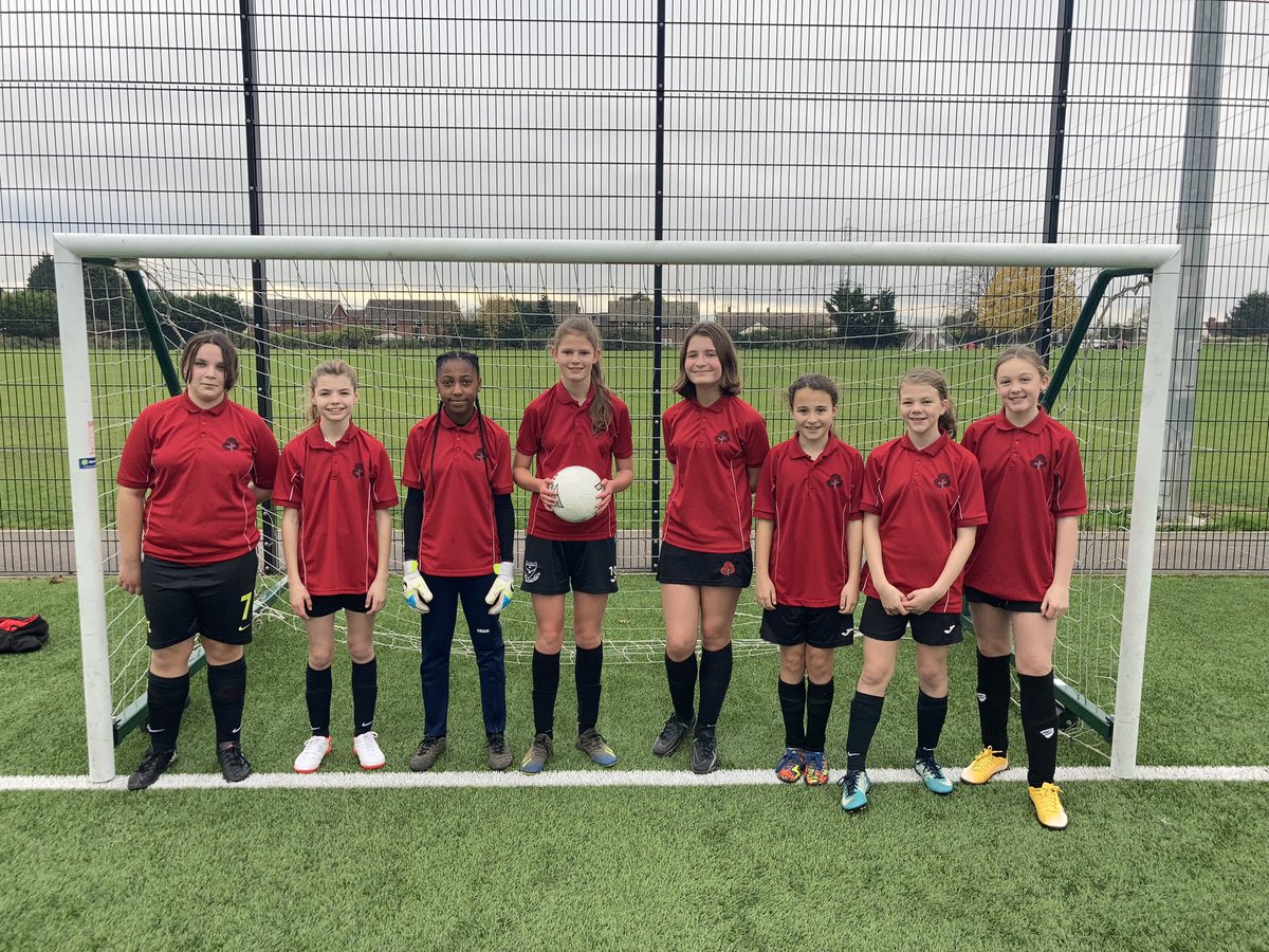Great day for the Yr 7/8 girls at the <a href="/BristolRoversCT/">Bristol Rovers CT</a> cup! If you want to follow the results as they happen follow this link: score7.io/girlscup21 #mangos