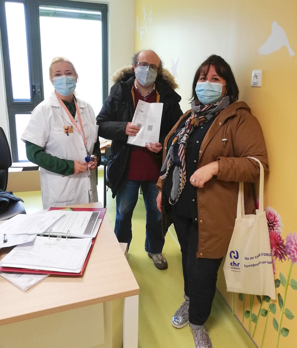 #DuoDay au CHR Orléans
Dans le cadre de la sensibilisation au handicap dans l’emploi, le #CHROrléans a accueilli, ce jeudi, 9 personnes en situation de handicap pour former un duo avec un agent de l’établissement et ainsi faire découvrir nos métiers.