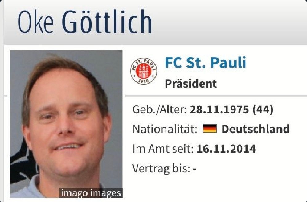 diesteissbeine's tweet photo. Arzt: Hier ist ihr Impfzertifikat 

Markus Anfang: https://t.co/k1sUVSuNMq