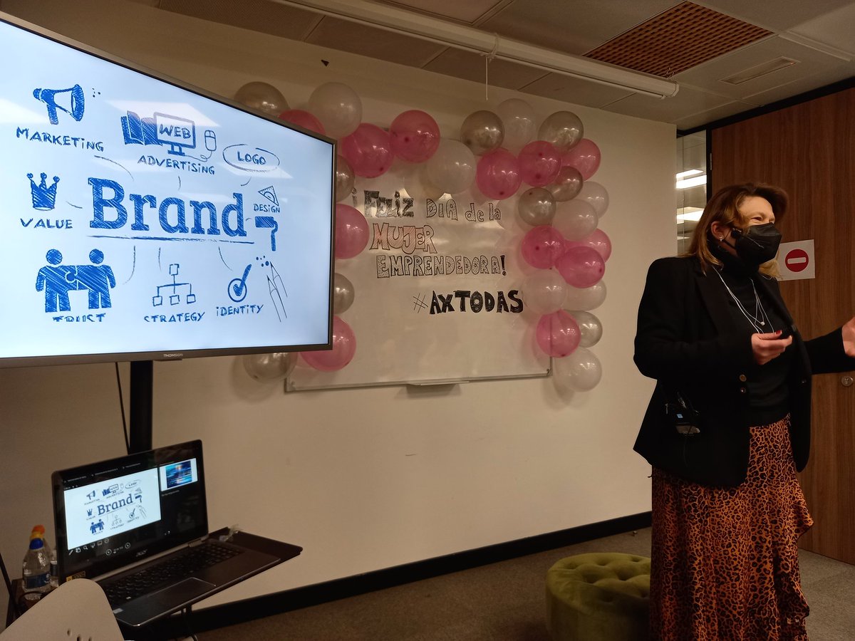 womenalia's tweet photo. Las empresas de tasación ayudan a calcular el valor de una teniendo en cuenta marca, equipo, tecnología, ¿sabes cuánto vale la tuya? Mª del Mar Domínguez, Directora General de #Thirsa, nos explica #AxTodas https://t.co/wfdEXLepF8