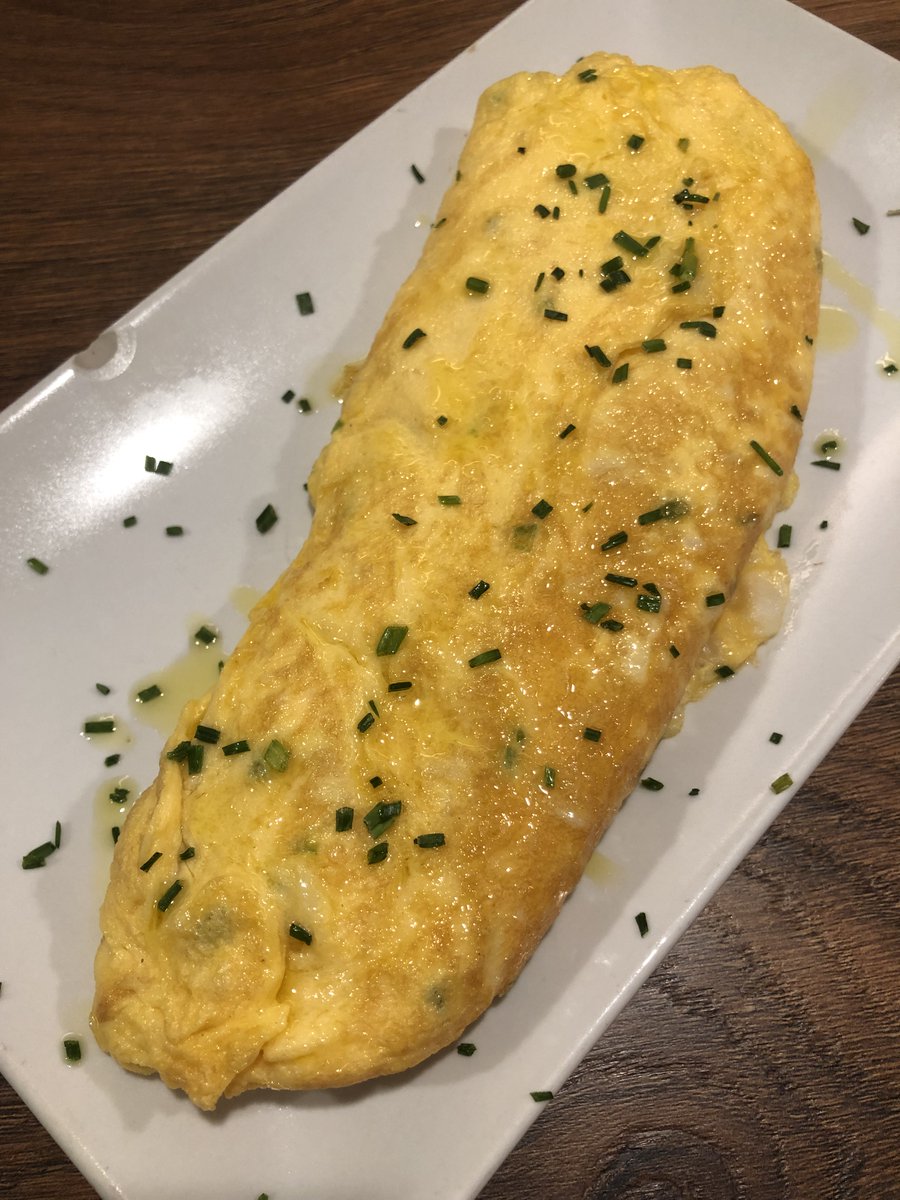 CalNinotbcn's tweet photo. Como somos muy fans de la #tortilla, empezamos nuestro camino aquí con la de #bacalao. También podéis encontrarnos en Instagram https://t.co/sCHa9l3rFf https://t.co/1FvlWnsJXl
