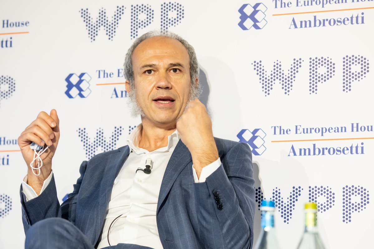 The European House - Ambrosetti (@ambrosetti_) on Twitter photo Forum #WPPAmbrosetti
Francesco Mutti <a href="/MuttiPomodoro/">Mutti Pomodoro</a>
"Il livello di attenzione nei confronti dell'#ambiente deve partire dalle piccole cose. Noi siamo molto attenti come azienda alla pulizia delle strade, ad esempio. La #cultura del fare deve avere un ruolo importante" Forum #WPPAmbrosetti
Francesco Mutti <a href="/MuttiPomodoro/">Mutti Pomodoro</a>
"Il livello di attenzione nei confronti dell'#ambiente deve partire dalle piccole cose. Noi siamo molto attenti come azienda alla pulizia delle strade, ad esempio. La #cultura del fare deve avere un ruolo importante"