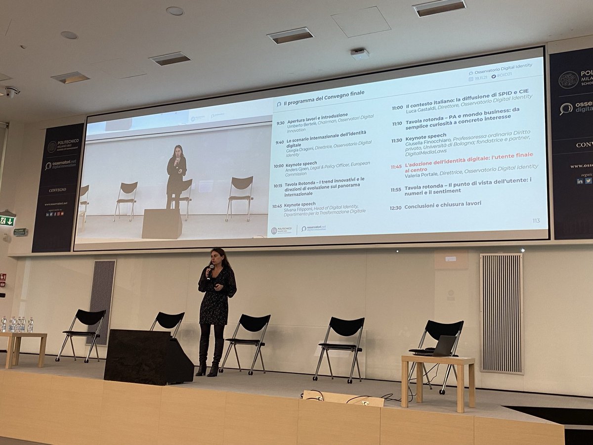 Osserv_Digital's tweet photo. .@valeriaportale apre il suo intervento “L'adozione dell'identità digitale: l'utente finale al centro” #oid21 #identitàdigitale #digitalidentity https://t.co/q1XBx4WbK9