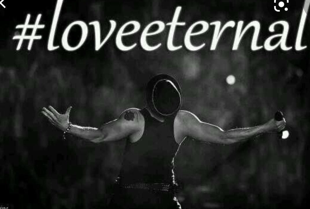 DonnieWahlberg's tweet photo. #loveeternal 🤖❤️♾ &amp; ♾ https://t.co/RfoRWRcmng