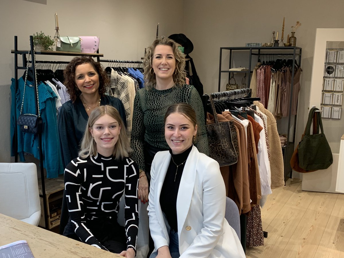 Dag van de ondernemer ! Zeer enthousiaste en jonge ondernemers die nieuwe concepten bedenken in twee prachtige maasdorpen Grevenbicht en Obbicht 👍