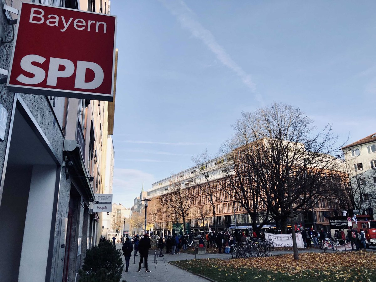 Wir fordern von <a href="/BayernSPD/">SPD Bayern</a> &amp; <a href="/spdde/">SPD Parteivorstand 🇪🇺</a> den Stopp der rassistischen Abschiebungen❗️