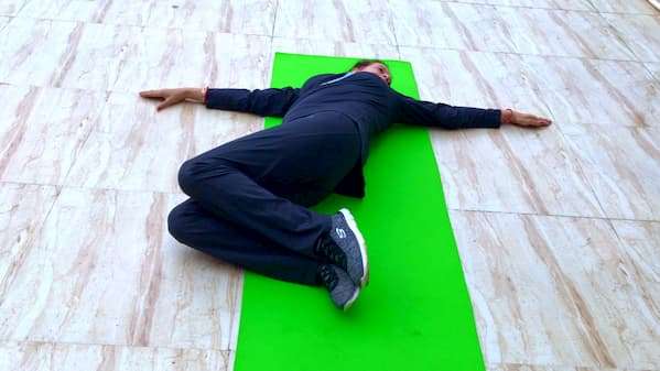 badbackremedy's tweet photo. How Trunk rotation Benefits You ? โ Bad Back Remedy
โจ Decreased risk of injury.
โจ Improve practical fitness.
โจ Eliminate back tension.
โจ Decrease low back pain.
โจ Improve core strength.
๐ https://t.co/FDVrS1XALo
#badbackremedy #backpain #stretching #trunkrotation https://t.co/HYQomFKFhJ