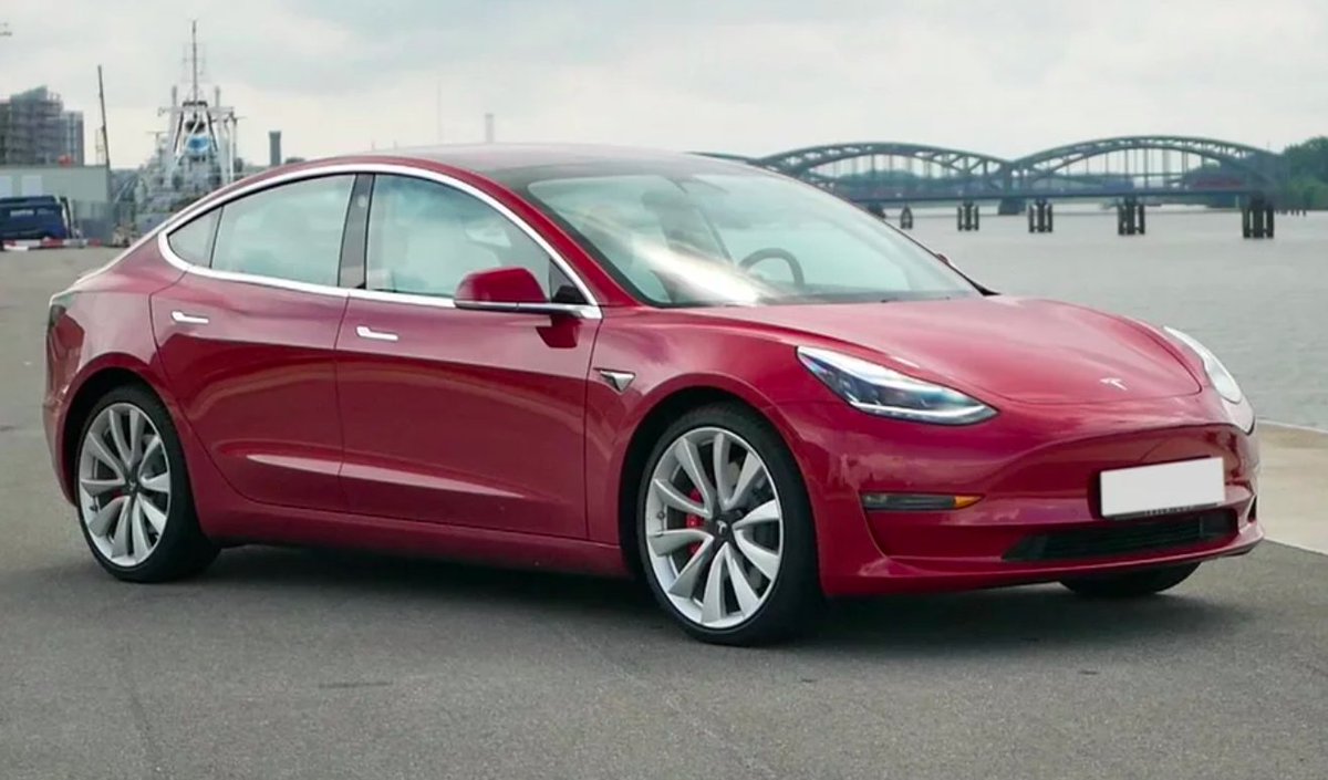 Teslarati's tweet photo. Norway is running out of gas cars to tax because EVs like Teslas have gotten so popular
https://t.co/q5lxN1C86b https://t.co/srkRITFrP2