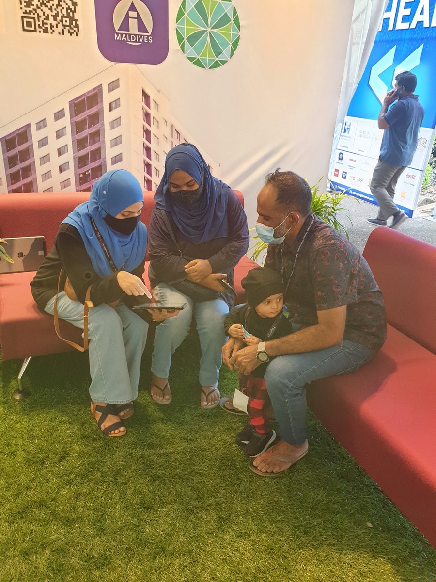 ayadymv's tweet photo. Stop by our stall in Maldives Living Expo 2021 to clear any queries you may have about our services. All visitors are eligible to a luckydraw as an added bonus. #VisitandWin 😊 https://t.co/EKRzHBtcMB