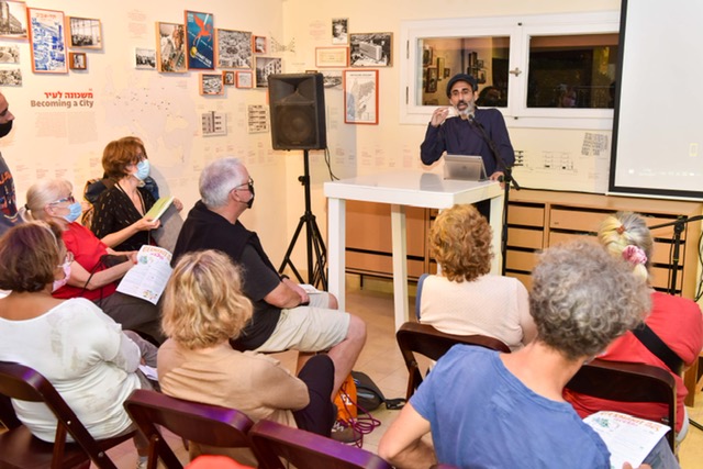 GerAmbTLV's tweet photo. Happy to address a very well attended GERMANIT in the HAUS festival @HausLiebling yesterday - display of huge interest in German language &amp; culture (&amp; cuisine) in Israel. Thank you to our partners &amp; friends who made this event possible! https://t.co/1w44piKCm6