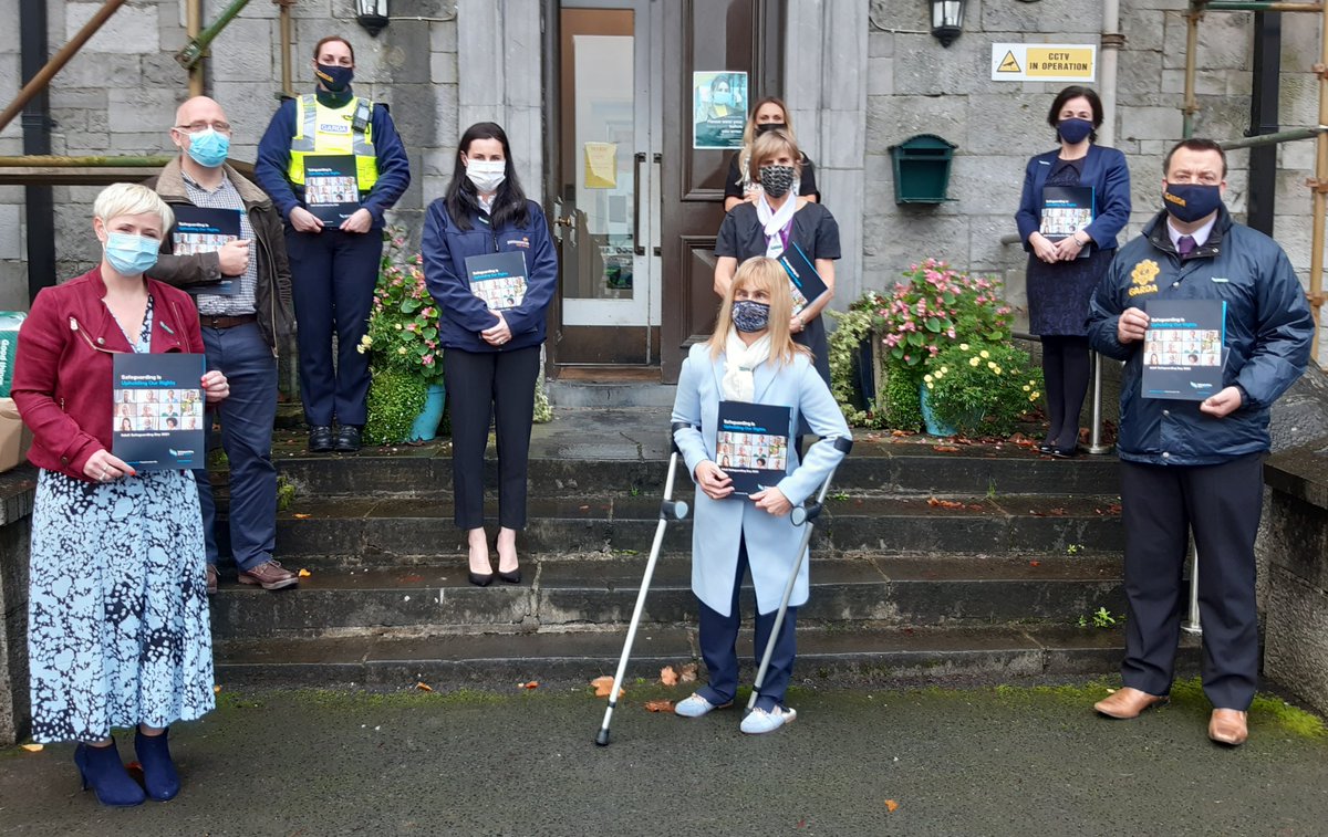 Safeguarding_ie's tweet photo. Promoting #safeguardingday21 
Mid-West Safeguarding and Protection Team, Mid-West Community Healthcare, An Garda Síochána, Vulnerable Persons/Protection Services from Ulster Bank, AIB, Permanent TSB, Bank of Ireland https://t.co/qdlT4sBrWS