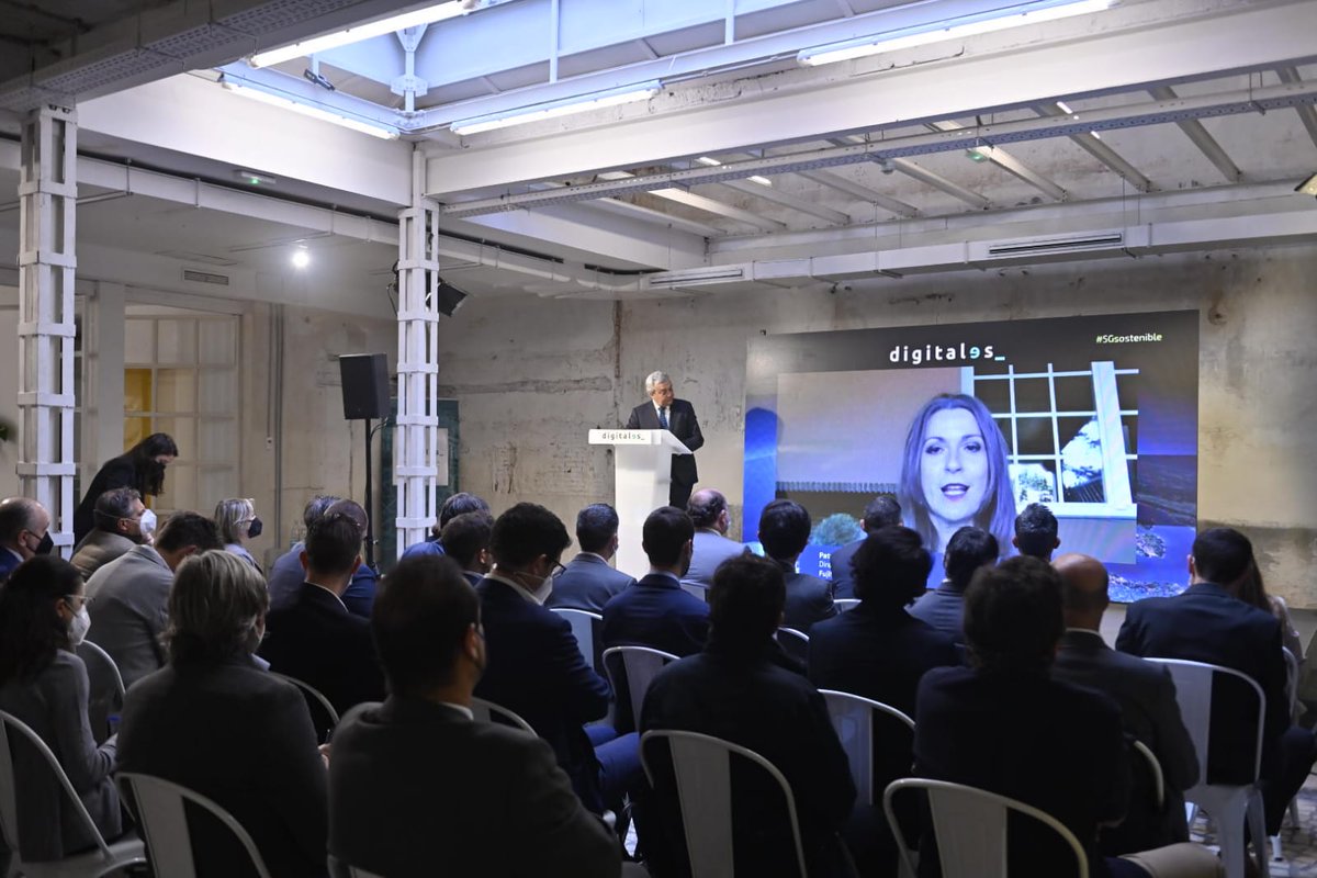 AsocDigitales's tweet photo. Algunos de los momentos más destacados de #Digitales5G https://t.co/MiUH3JIEHi