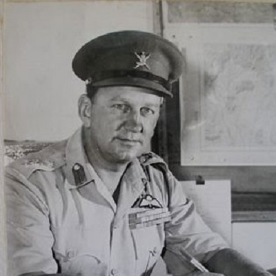 PangbourneColl's tweet photo. For #InternationalMensDay we reflect on #OldPangbournian men who have continued to demonstrate acts of bravery, as well as our flag values, throughout their life and career. 

Robin Knight's latest book 'Leaders' details the extraordinary lives of #PangCollOPs over the years. https://t.co/DtWlJO3K14