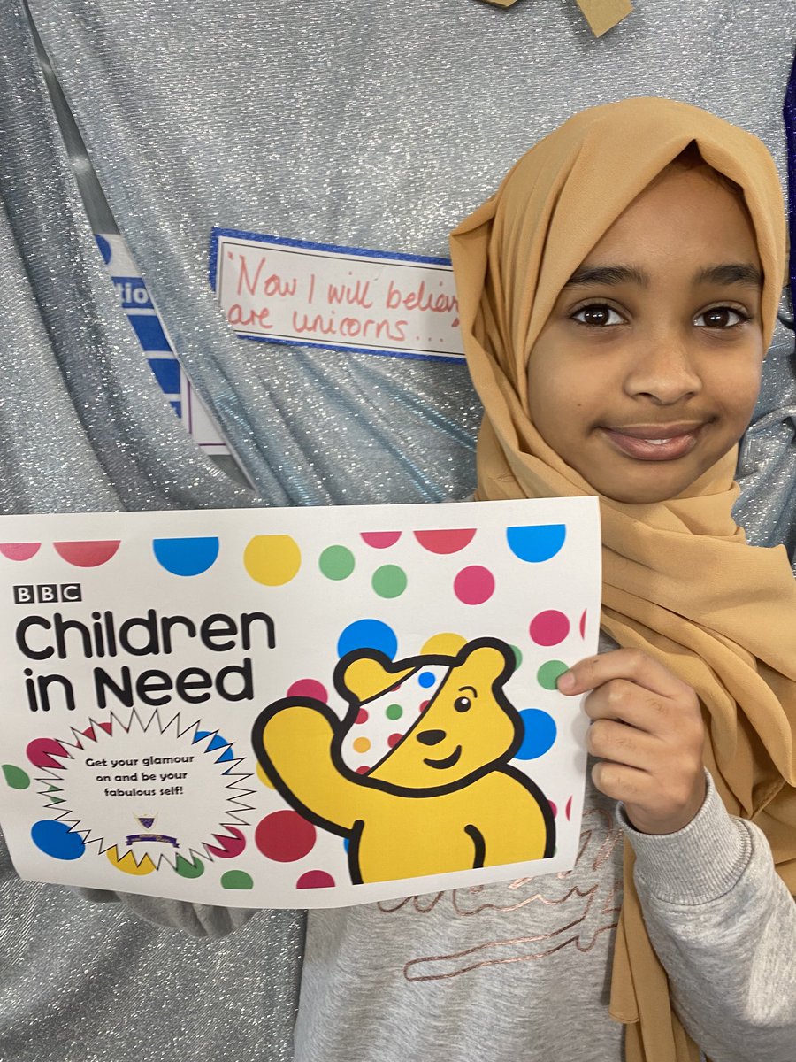 Sparkly, fabulous, glitzy glamorous  people ⁦<a href="/AndertonPark/">AndertonParkPrimary</a>⁩ for ⁦<a href="/ChiIdreninNeed/">ChildrenInNeed</a>⁩