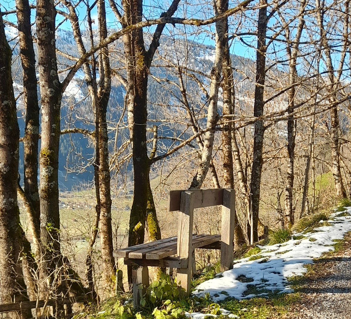 GasteinForum's tweet photo. Rounding off #SelfCareWeek, and perhaps some inspiration ahead of the weekend, with a selection of favourite #GoSelfCare activities from the @GasteinForum team 🏓🍃⛰️🌊⛷️

How do you practice #selfcare?

@SelfCareWeekEU @Self_Care_EU @SelfCareForum https://t.co/TPjNj1vXLk