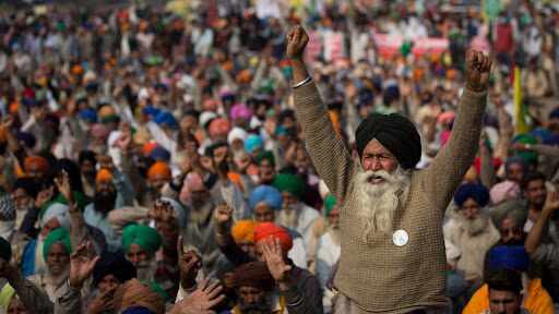 ASBajwa6's tweet photo. This is a message to all those who kept asking "what's the use of all this protest?" and saying "nothing is going to change..."  Kisan Ekta Zindabad!  
#FarmLawsRepealed 
#KisanMajdoorEktaZindabaad https://t.co/bVysOsx68H