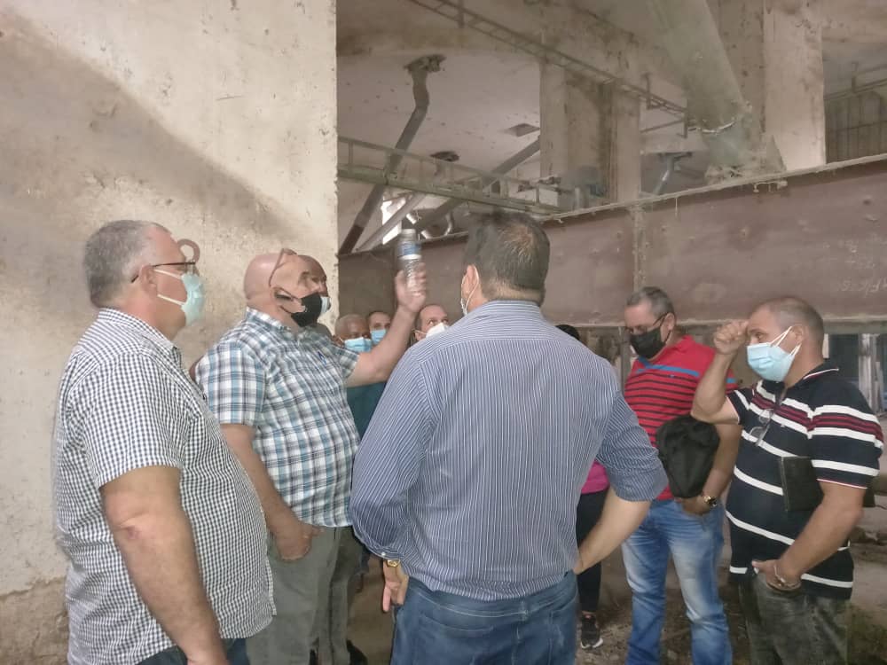 ManuelSobrinoM's tweet photo. Visita a la industria molinera en #Cienfuegos, enfrascada en un proceso inversionista previsto a concluir en los primeros meses del próximo año, que mejorará la operación y eficiencia en la descarga de cereales y en los rendimientos en la producción de harina de trigo. https://t.co/zhJE8EdBcv