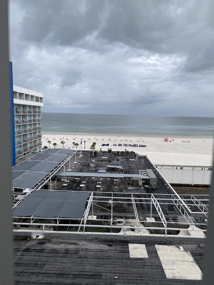 RadioDeniseP's tweet photo. Celebrating 30 years with my love! @HiltonHotels thank you for making it special!!! #ClearwaterFlorida https://t.co/AIDWCqcGAd