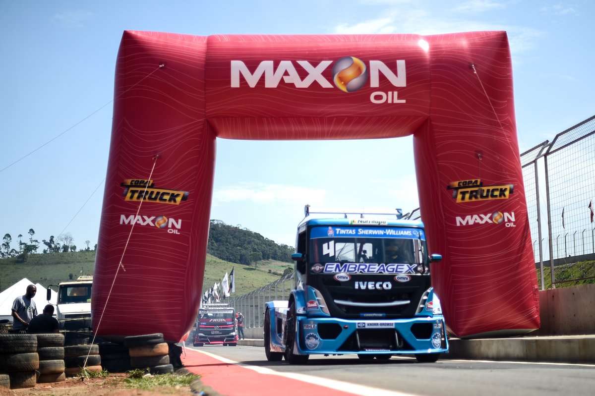 CopaTruck's tweet photo. Partiu sexta!
#CopaTruck #NaçãoTruck #Mercedes #Volkswagen #Goodyear #Iveco #Spicer #MaxonOil #Frum #Brazul #Cereser #Frasle #AutoAvionics https://t.co/cQ5Fieh1IF