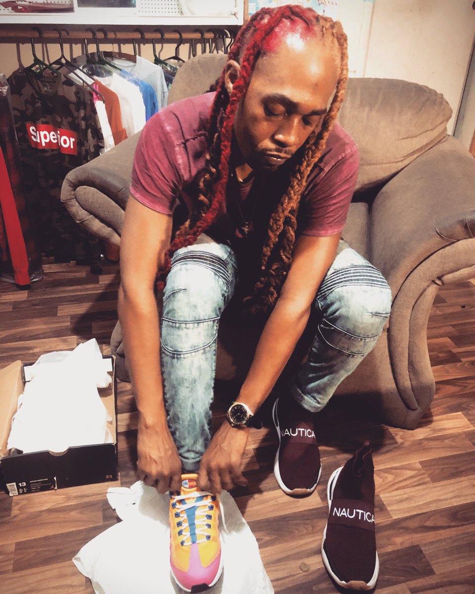 Ofclrubytech's tweet image. Strong refusal to dim down my shine for anyone esp these days
#rubytech #ugs #hiphop #Barbados