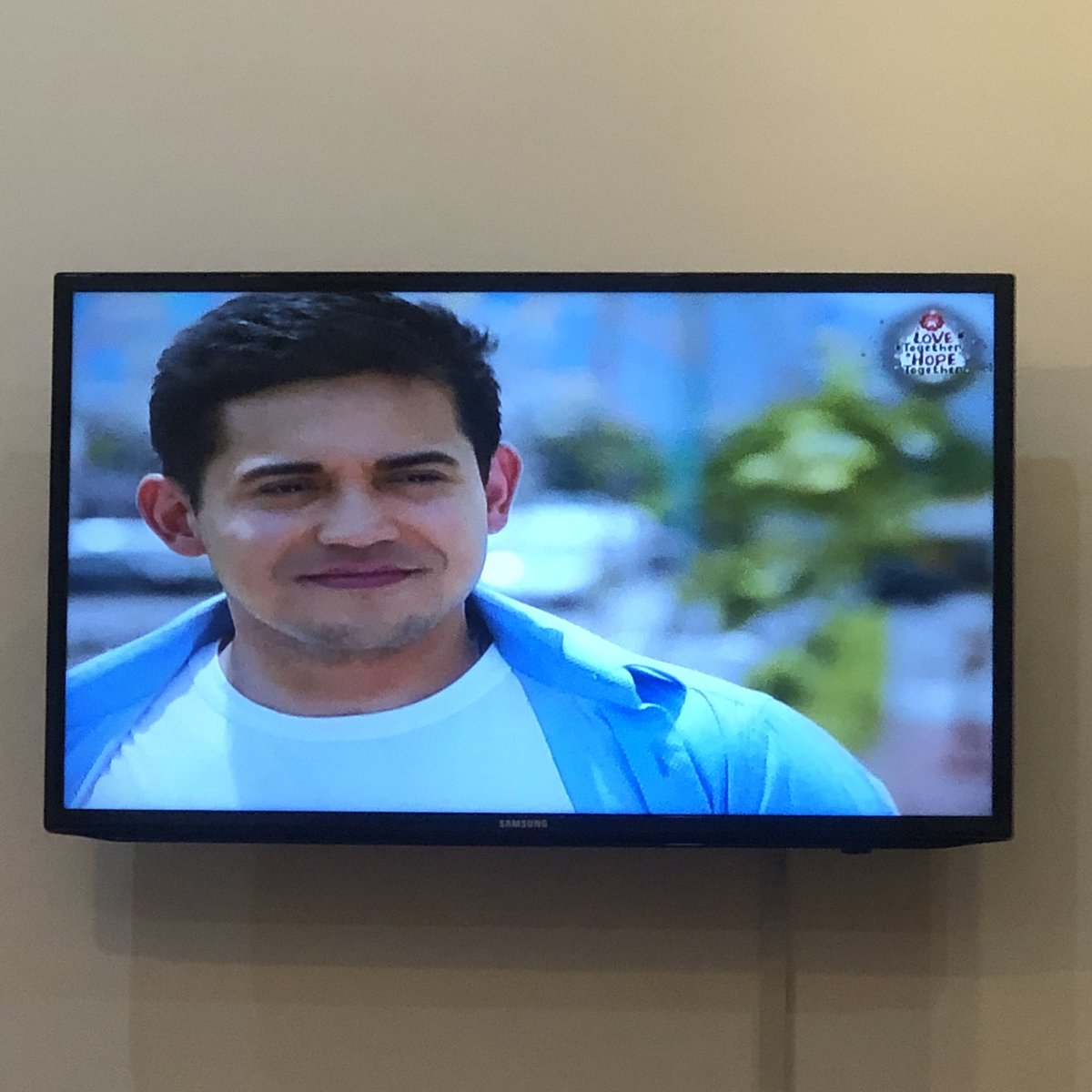 cheleborja's tweet photo. #ILMHISFirstLoveNeverDies
#ILeftMyHeartInSorsogon 
#Mikoy #Celeste https://t.co/5ajNvPhHPD