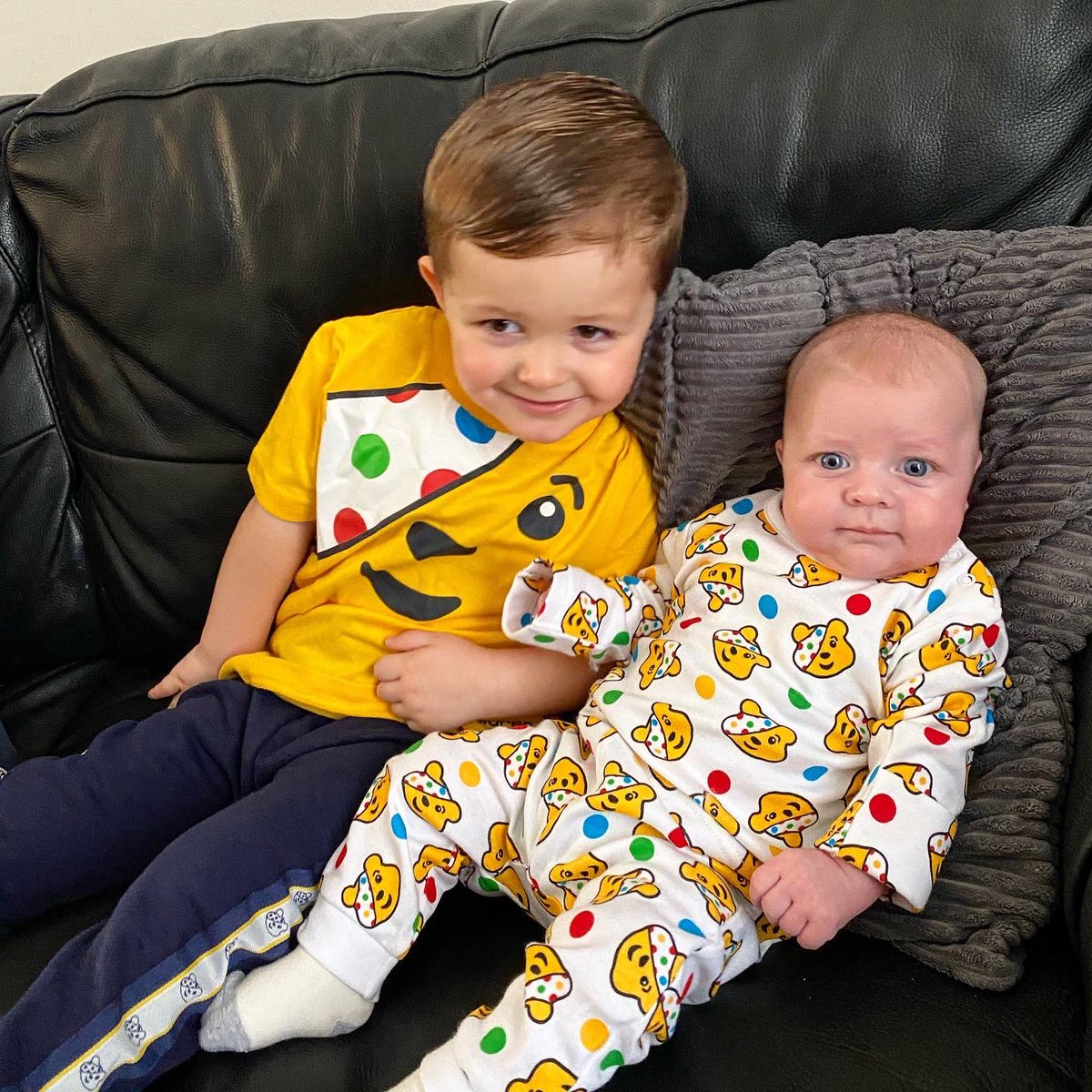 misslauracoates's tweet photo. @BBCCiN 2021 💛💛💛 #ChildreninNeed #childreninneed2021 https://t.co/PjulHEzEtB