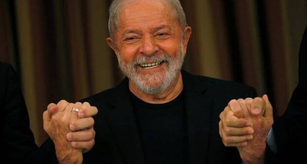 updatecultura's tweet photo. Por falta de provas, inquérito contra filhos de Lula é encerrado. 

Assim, o futuro presidente consegue sua 22° vitória na Justiça, e segue elegível e para a corrida presidencial no próximo ano. https://t.co/36NDp9EOfP