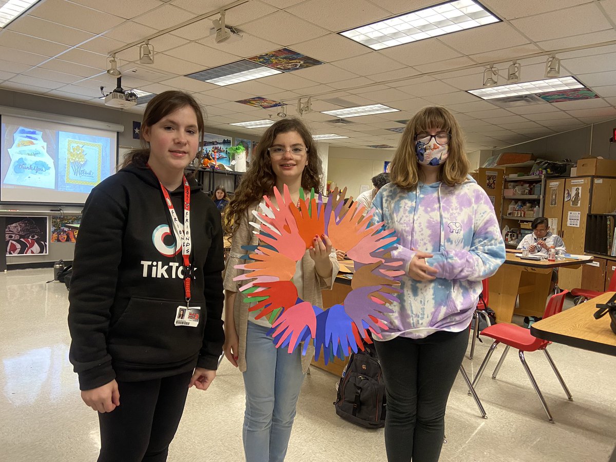 fletchermhsart's tweet image. Mellisa, Caroline, and Lauren’s hand wreath @Marcus_HS
