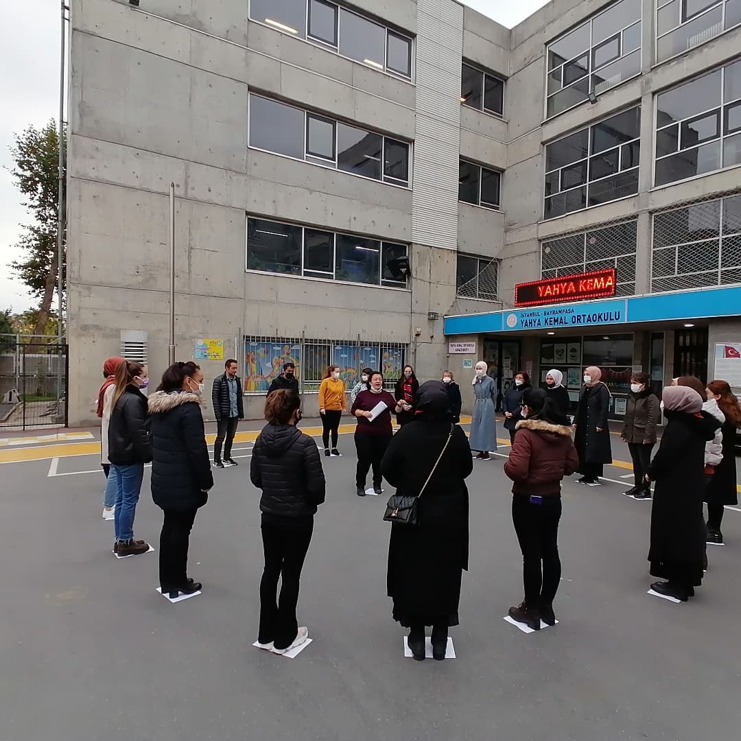 15-19 Kasım haftasında öğretmenlerimiz Hârezmî Eğitim Modeli Öğretmen Eğitimlerini tamamlamışlardır.Eğitimimize ev sahipliği yapan <a href="/YahyaKemalOO/">YAHYA KEMAL ORTAOKULU</a> na katkıları ve misafirperverliği için teşekkür ederiz.

#HarezmiEğitimModeli
<a href="/memleventyazici/">Levent Yazıcı</a>
<a href="/istanbulilmem/">İstanbul İl Millî Eğitim Müdürlüğü</a>
<a href="/SuatMAMUR/">Suat MAMUR</a>
<a href="/harezmimodeli/">Harezmi Eğitim Modeli</a>