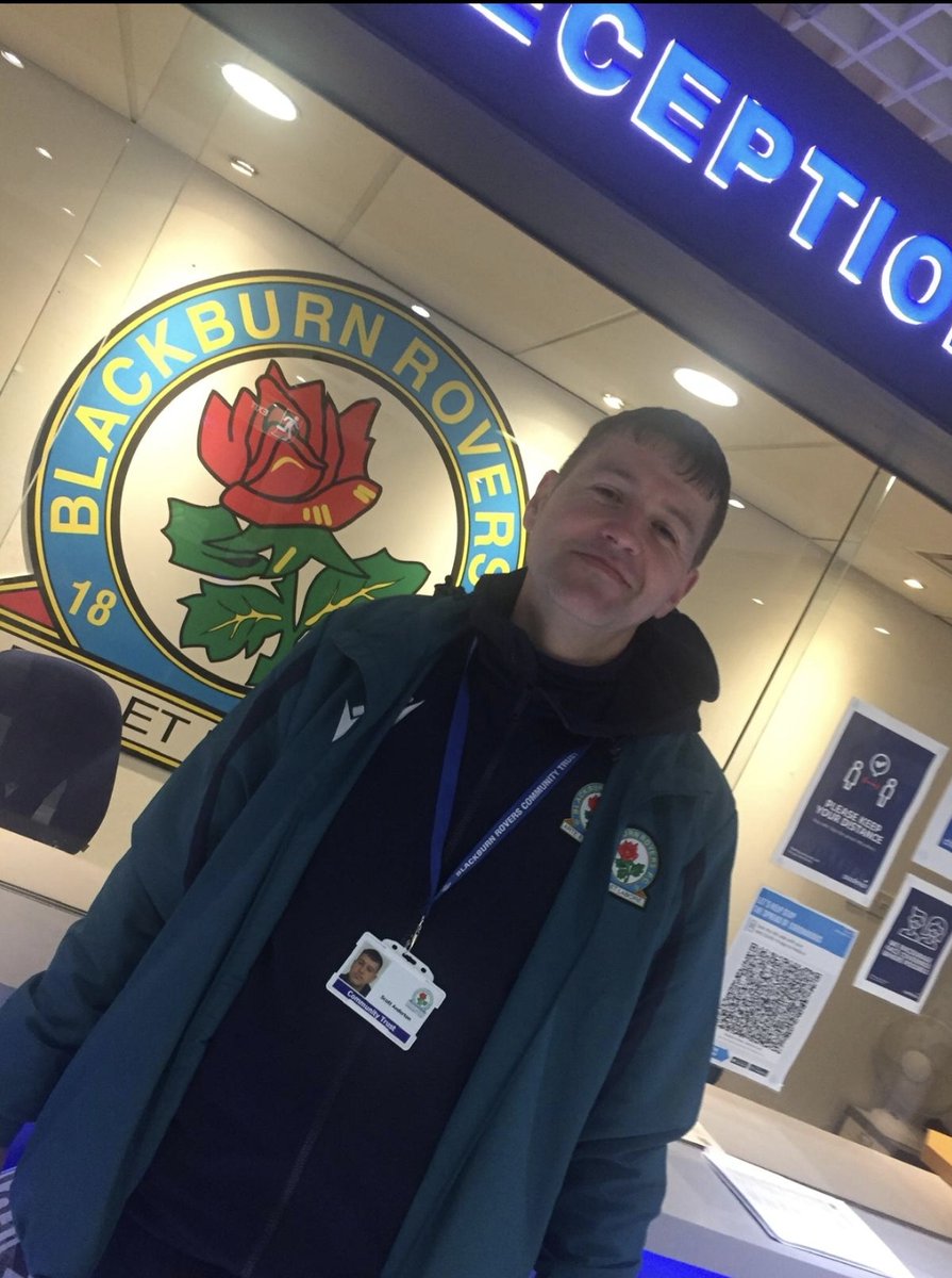 EFL_Community's tweet photo. Scott was given a lifeline by #FITFANS and @BRFCTrust
after a period of rehabilitation.🔄⚽️

A story of determination and change, find out more👉https://t.co/RmS0HdKmKO

Well done Scott and all involved in his journey!👏

#MensHealth #InternationalMensDay https://t.co/QHL4371rVM