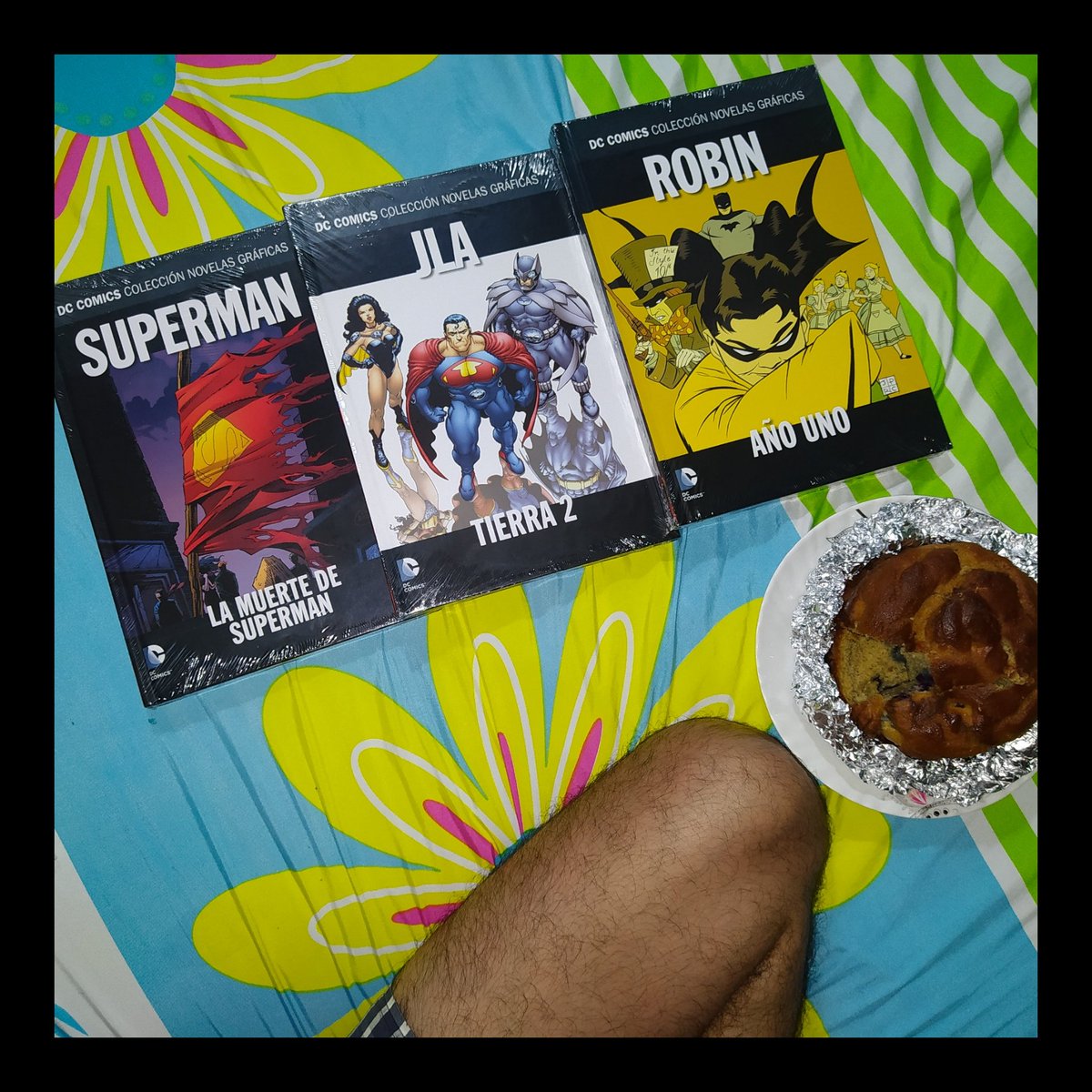 pezzotti_wilson's tweet photo. 3 más para la colección
#robinyearone #robinañouno
#jlaearth2 #jlatierra2
#thedeathofsuperman #lamuertedesuperman Muchas gracias!😊
#gifs #dccomics #historieta #comicbook #comics https://t.co/eZEWEFljxR