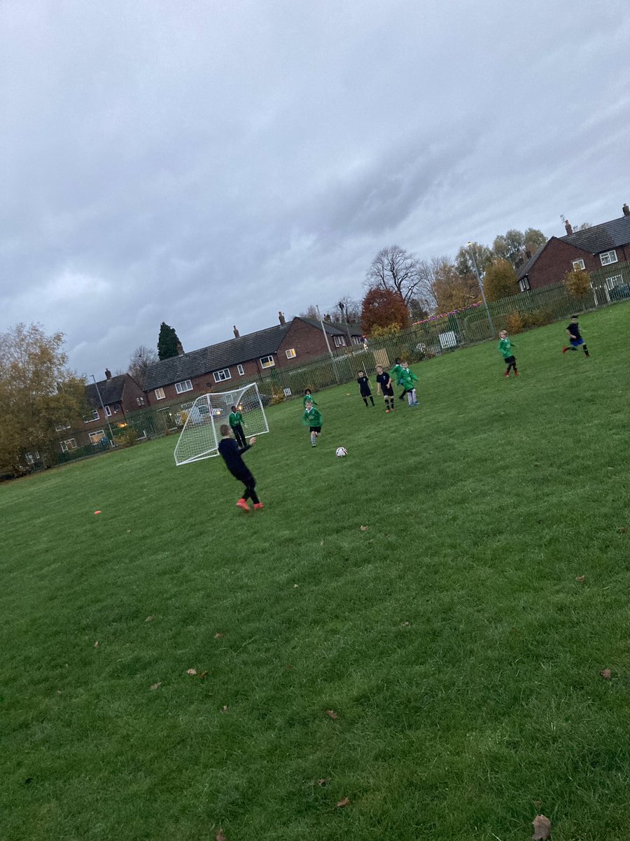 PE @ River View tweet media