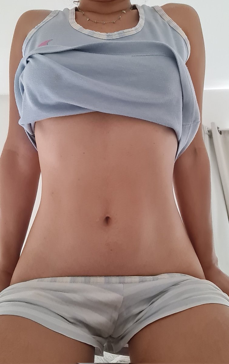 AngelSexy_CH's tweet photo. Bom diiiia, como acordaram hoje? Eu acordei gostosa 🔥🔥
.
.
.
.
.
.
#CameraHot
#Camgirl https://t.co/xrC3JcLksD